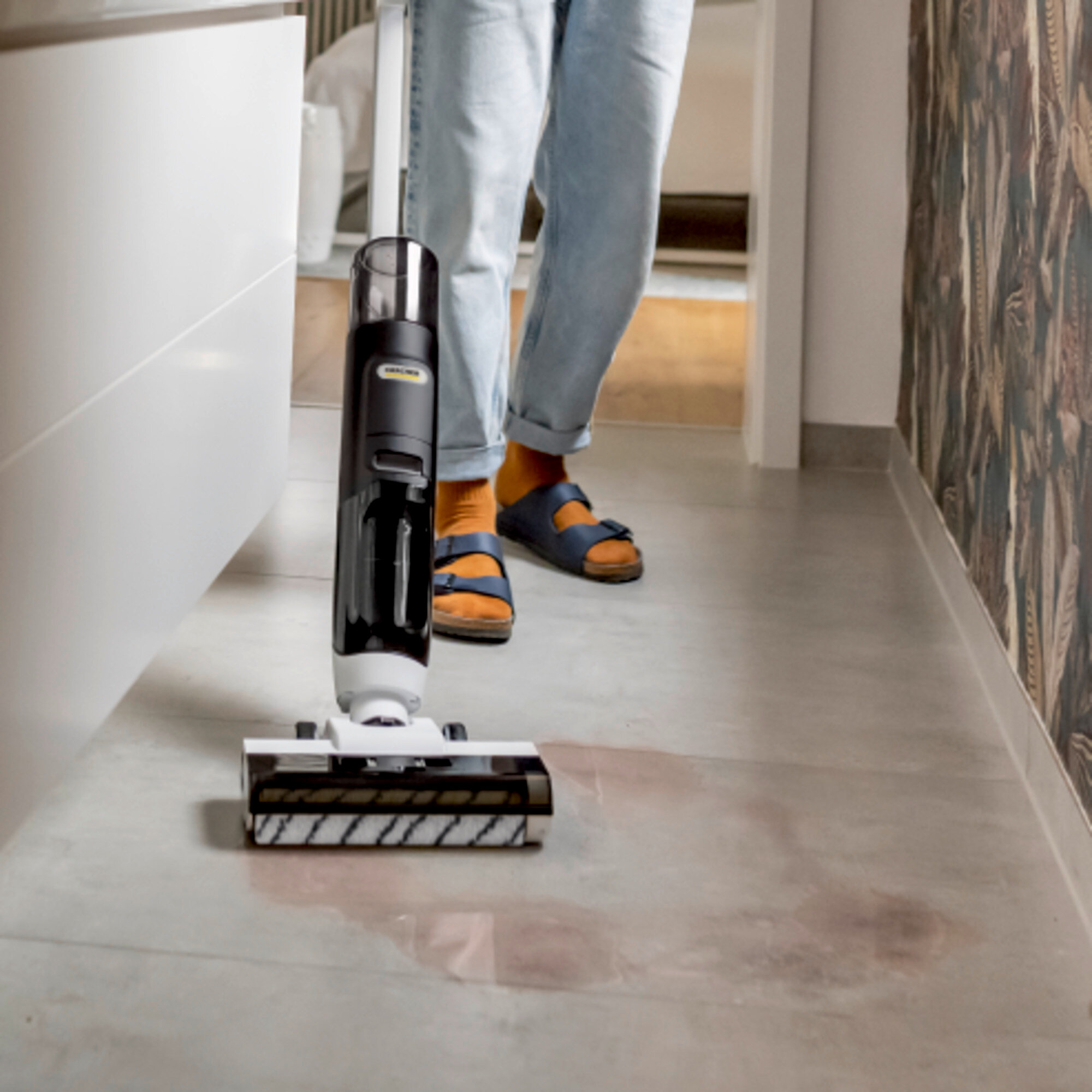 19a384f3-df11-453e-9a48-97d6023ab7e6